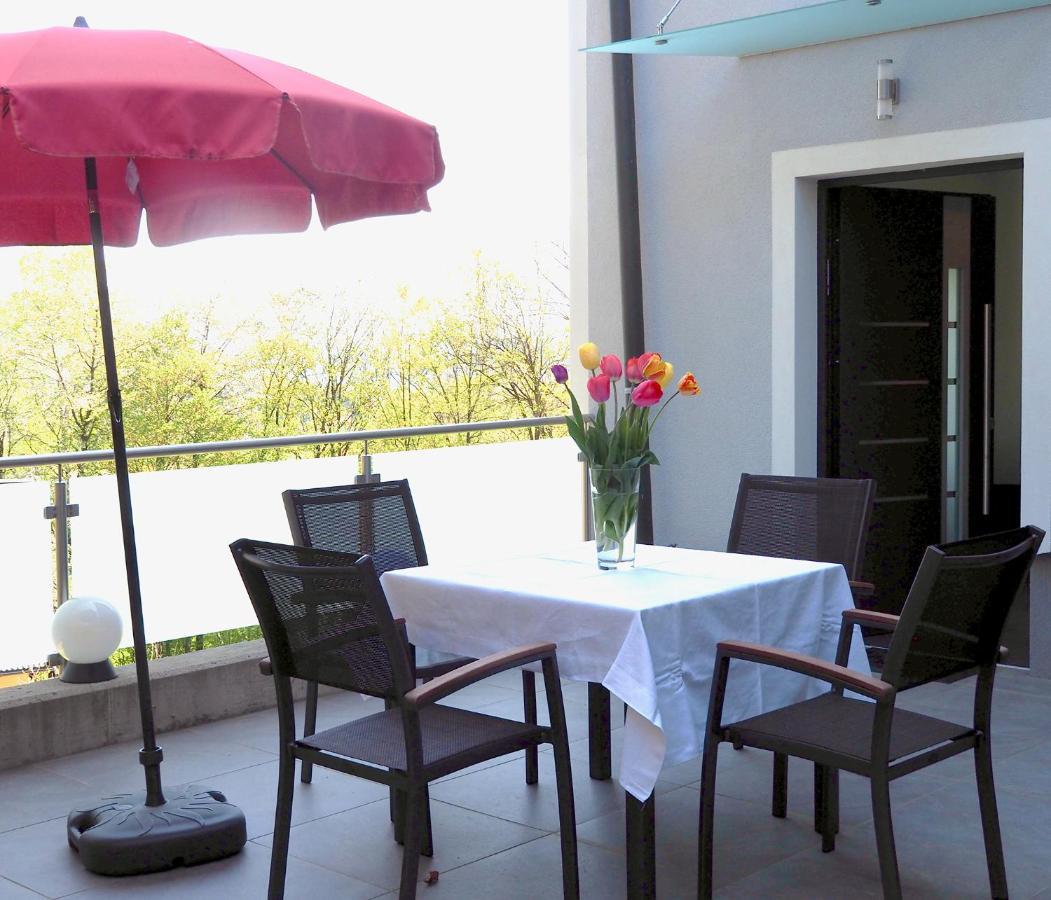 Ferienwohnung Margarethe Velden am Woerthersee Exterior photo